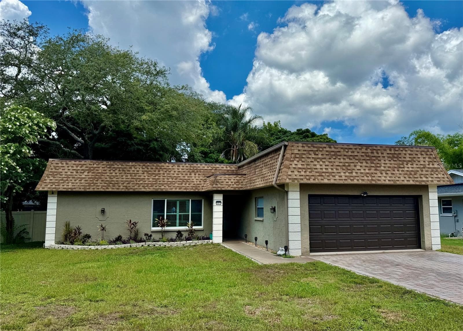 1011 Winding Oaks - 1011 WINDING OAKS DR, PALM HARBOR