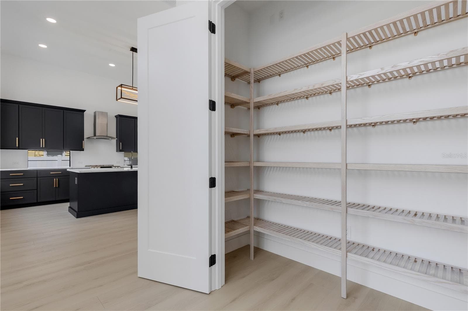 Hallway Pantry - 2069 HIBISCUS ST, SARASOTA