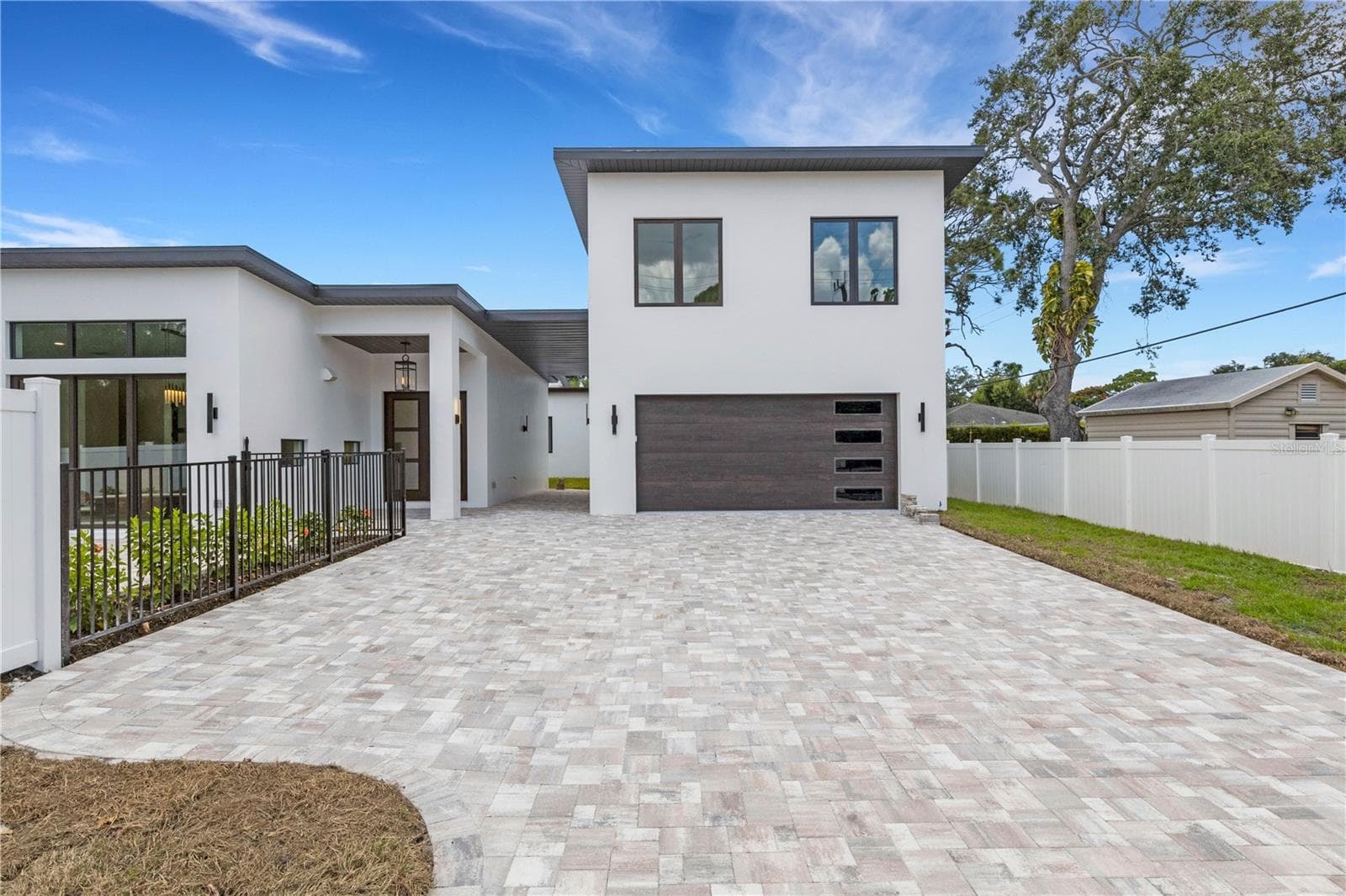 Front exterior - 2079 HIBISCUS ST, SARASOTA