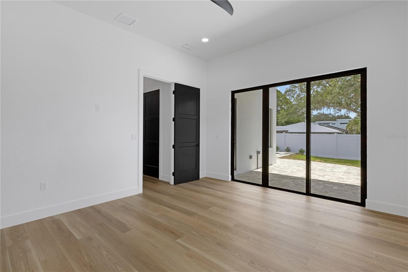 Primary Bedroom - 2079 HIBISCUS ST, SARASOTA