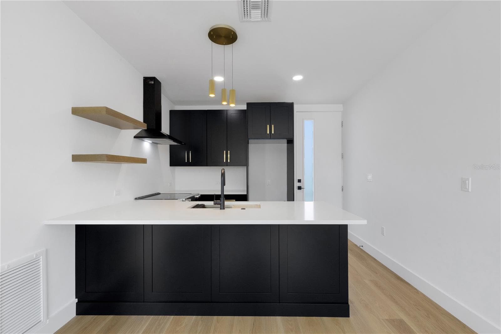 ADU Kitchenette/Bar - 2079 HIBISCUS ST, SARASOTA