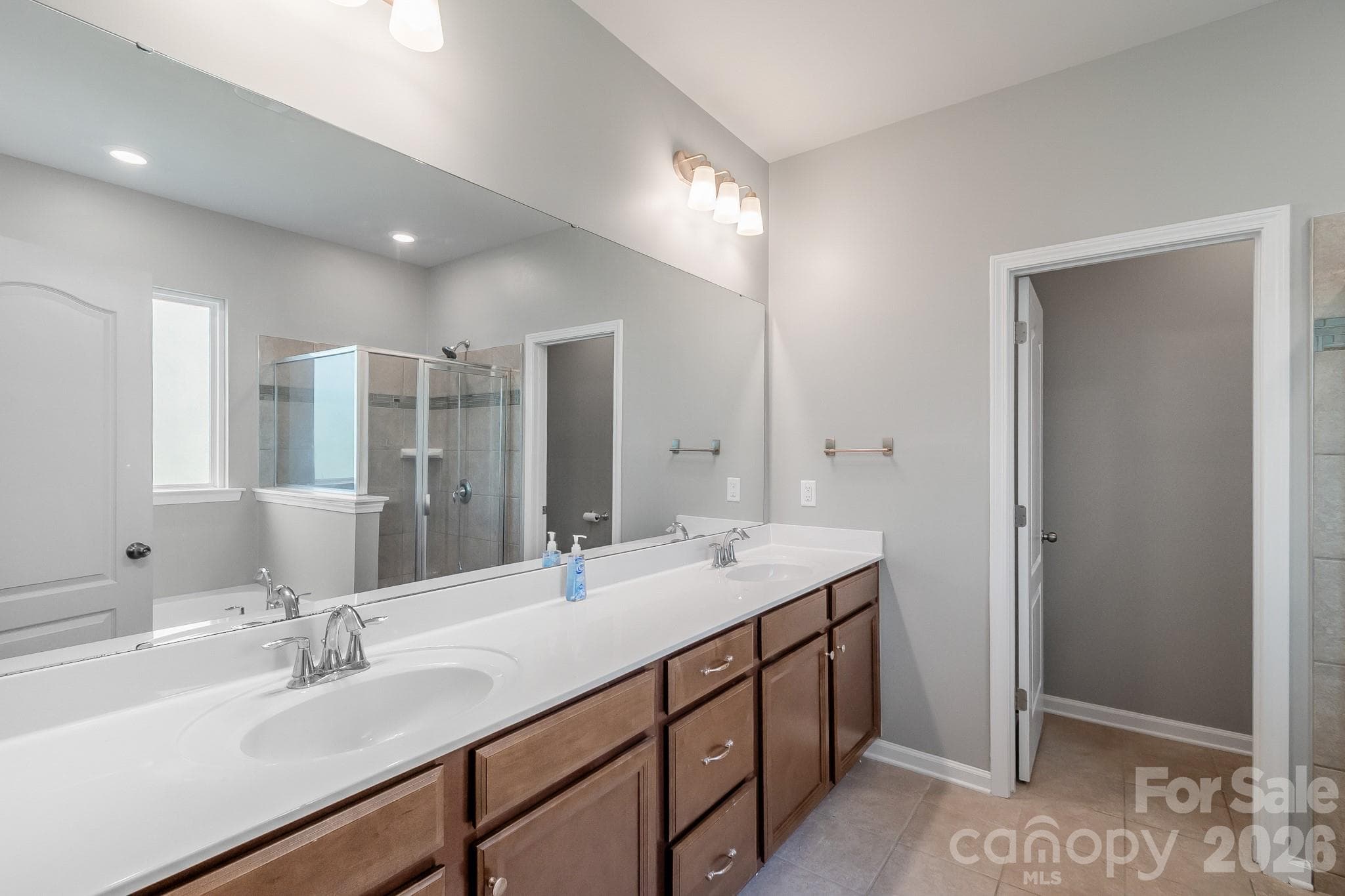 primary bathroom - 17713 Yarwill Court, Charlotte