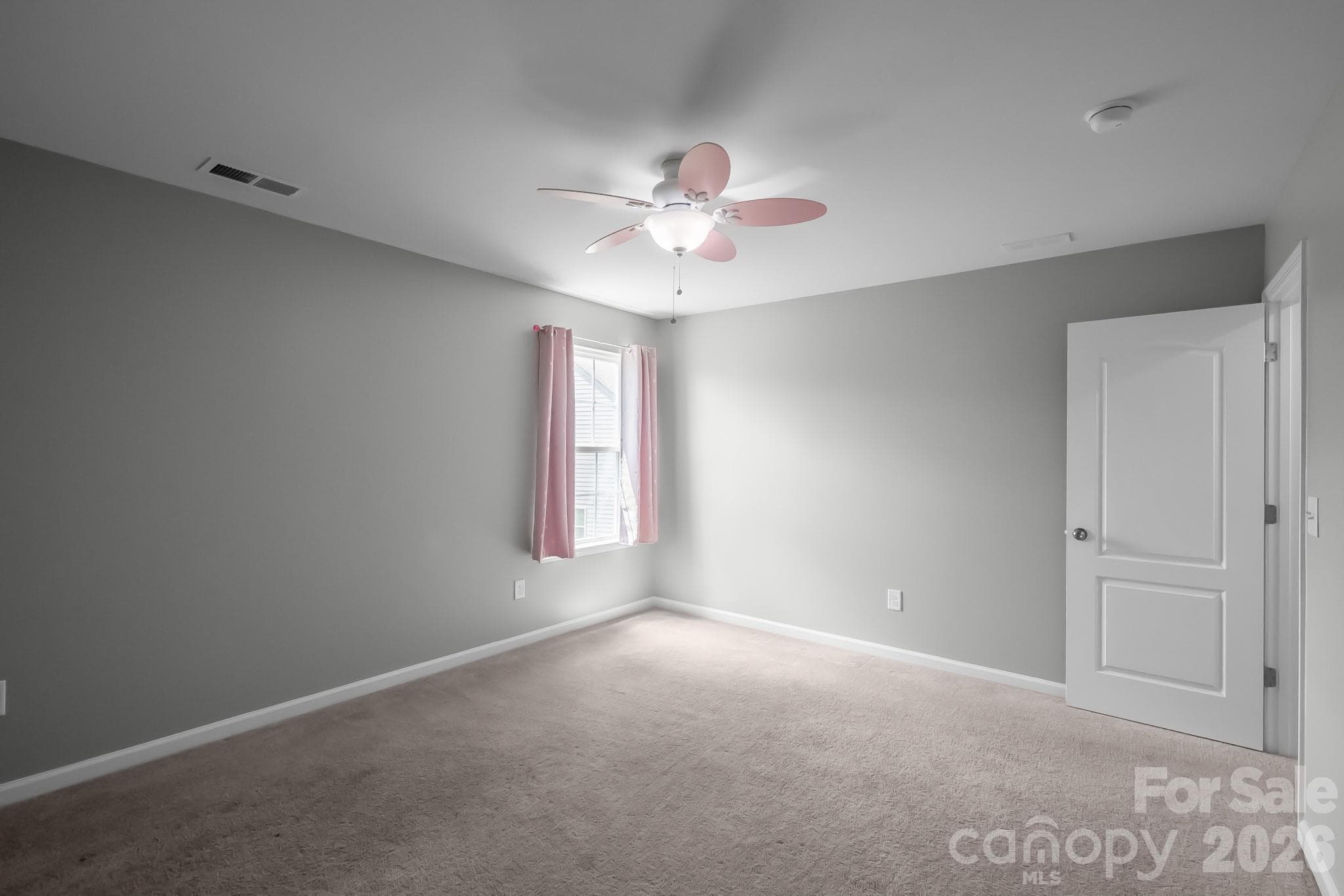 Single Family Residence at 17713 Yarwill Court, Charlotte, photo 37 of 47