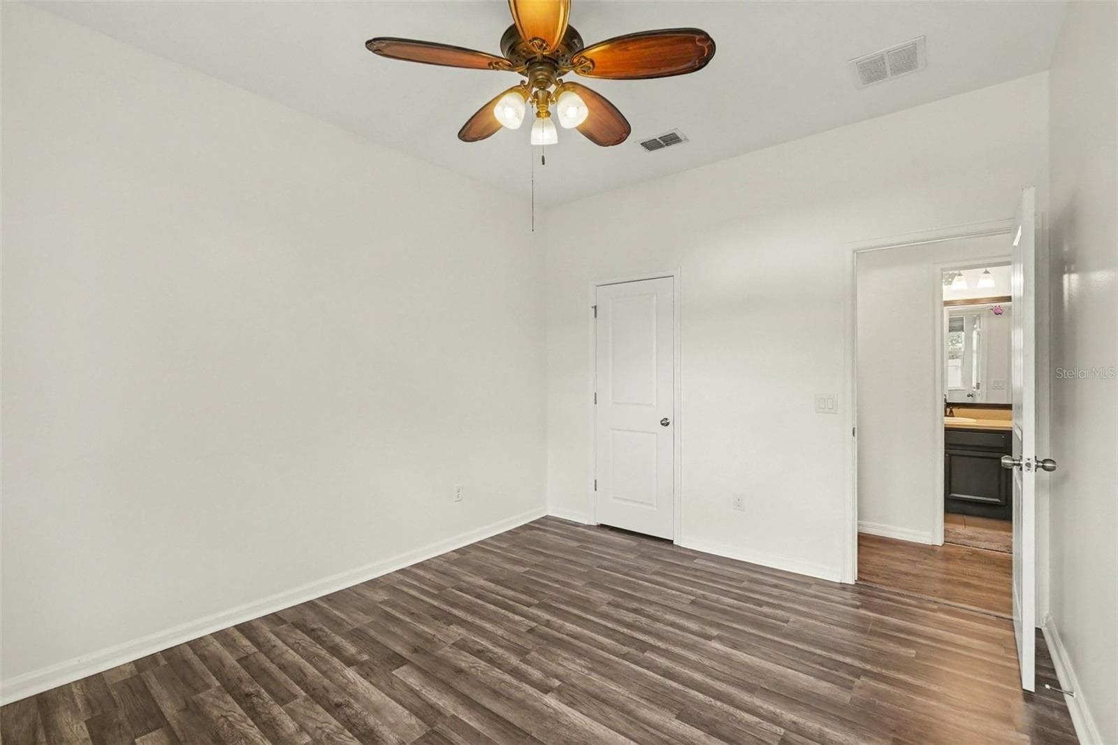Single Family Residence at 12324 STREAMBED DR, RIVERVIEW, photo 13 of 26