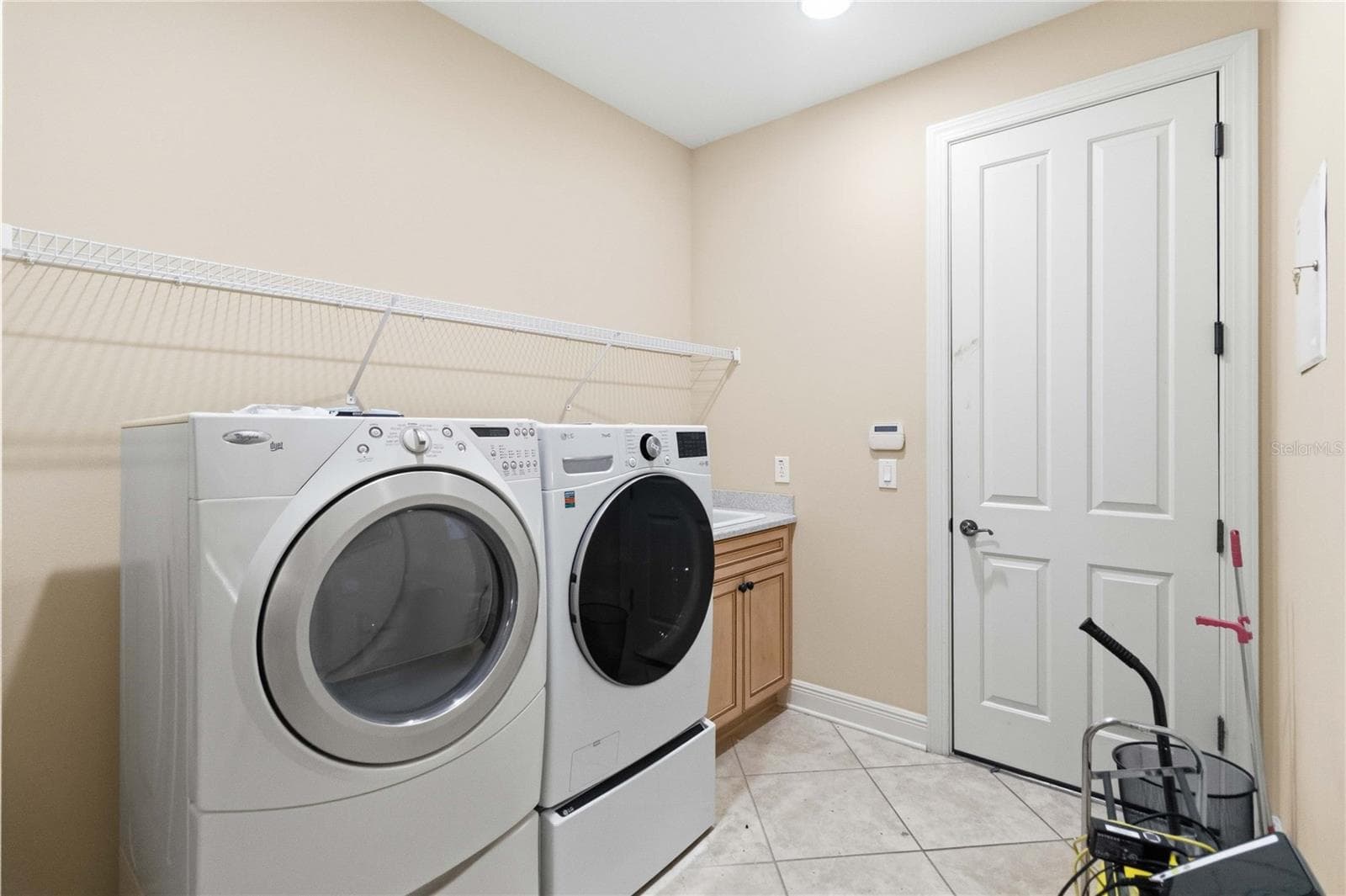 Single Family Residence at 1298 BELLA VISTA CIR, LONGWOOD, photo 28 of 37