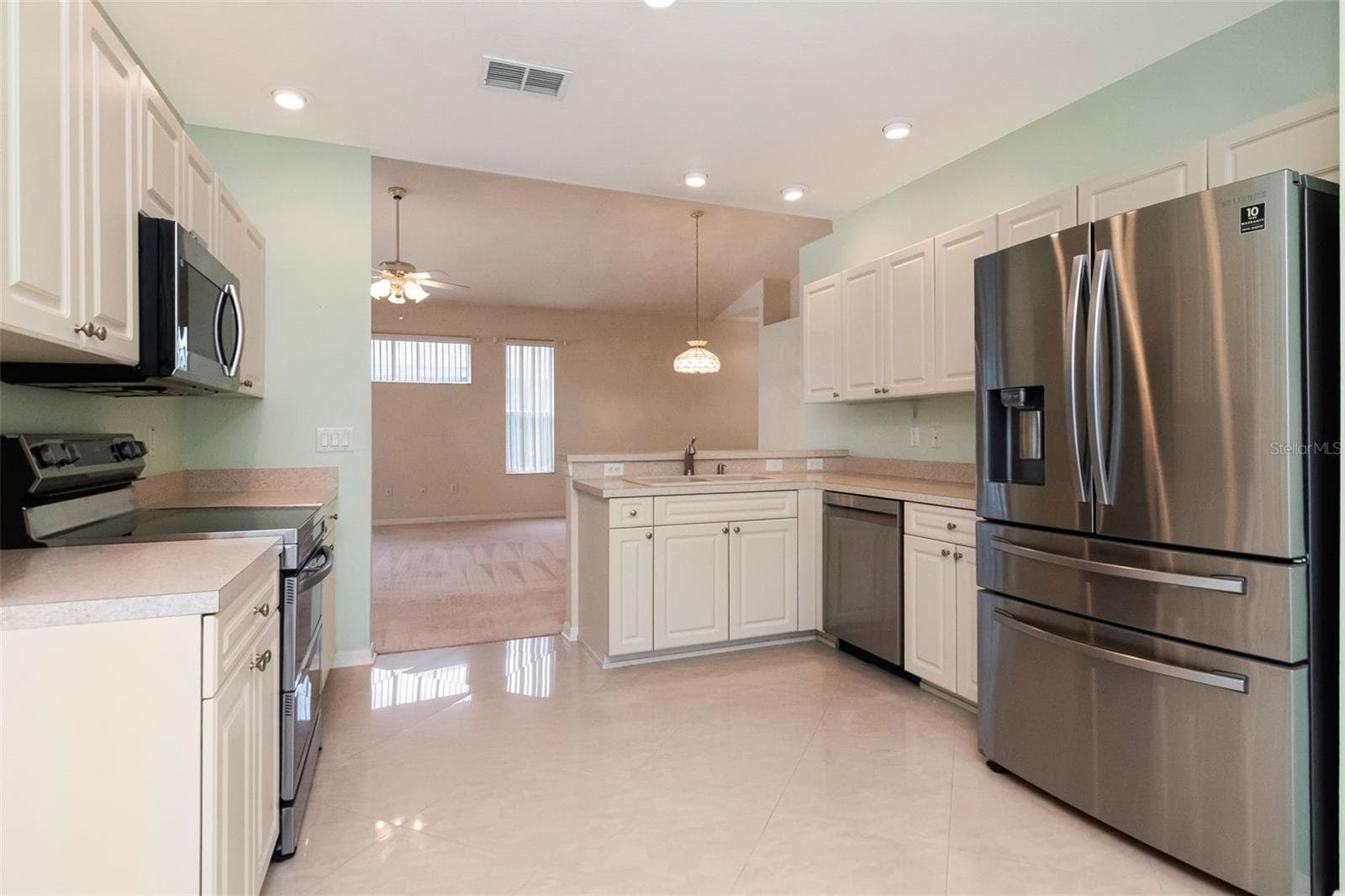 Kitchen - 10029 BROOKDALE DR, NEW PORT RICHEY
