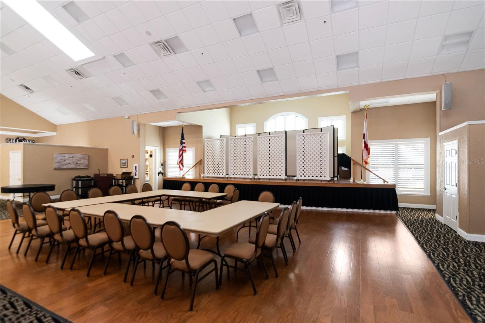 Event Room - 10029 BROOKDALE DR, NEW PORT RICHEY