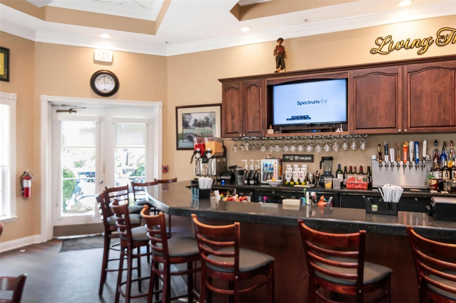 Clubhouse Restaurant - 10029 BROOKDALE DR, NEW PORT RICHEY