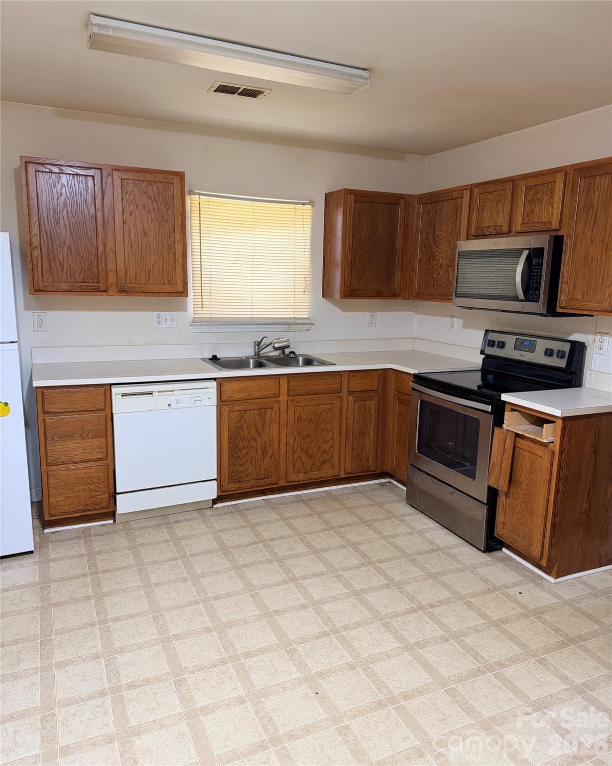 Single Family Residence at Charlotte, photo 5 of 15