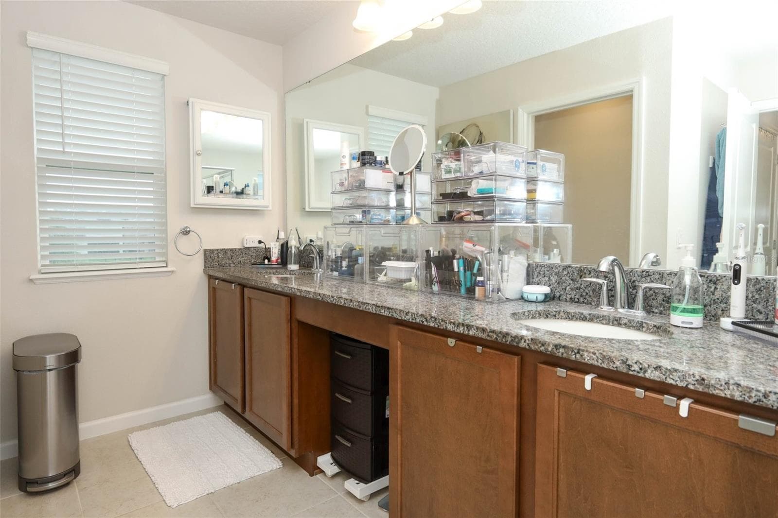 Primary bathroom / split vanity - 3980 LIGHTNING CT, SANFORD