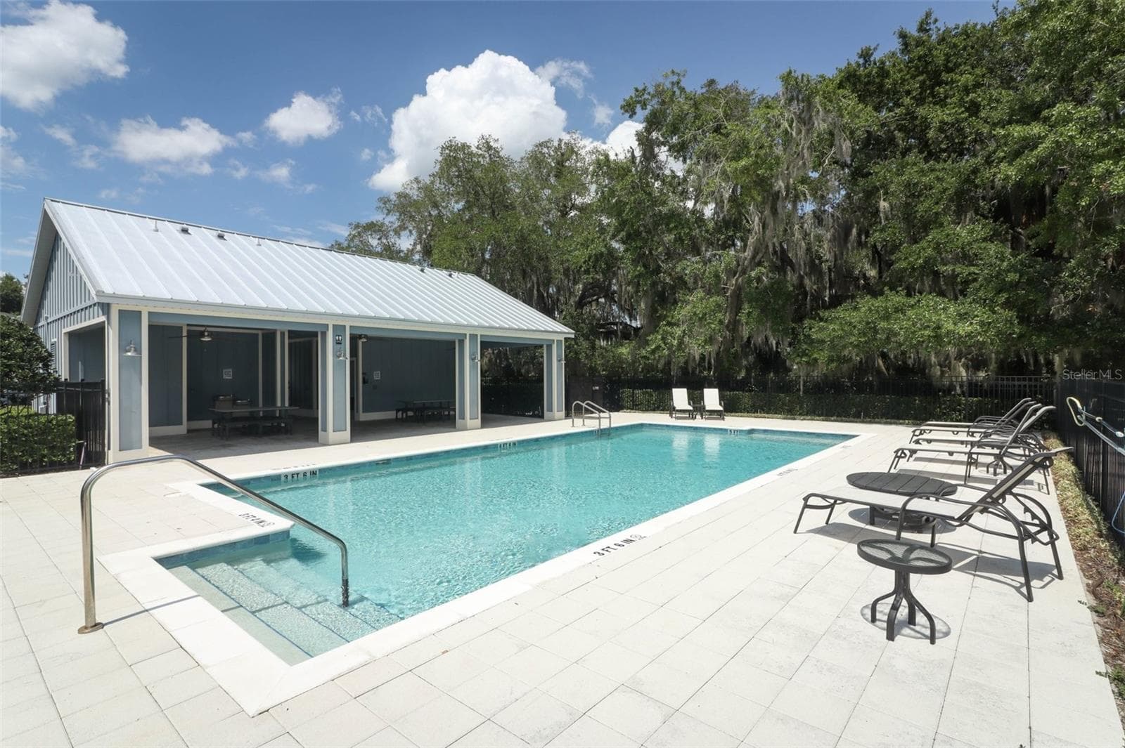 Community Pool / Clubhouse - 3980 LIGHTNING CT, SANFORD
