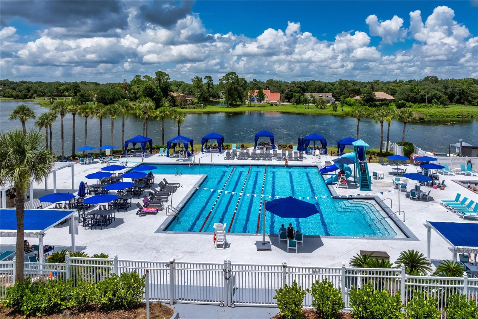 HEATHROW COMMUNITY POOL - 1250 E LANGLEY CT, LAKE MARY