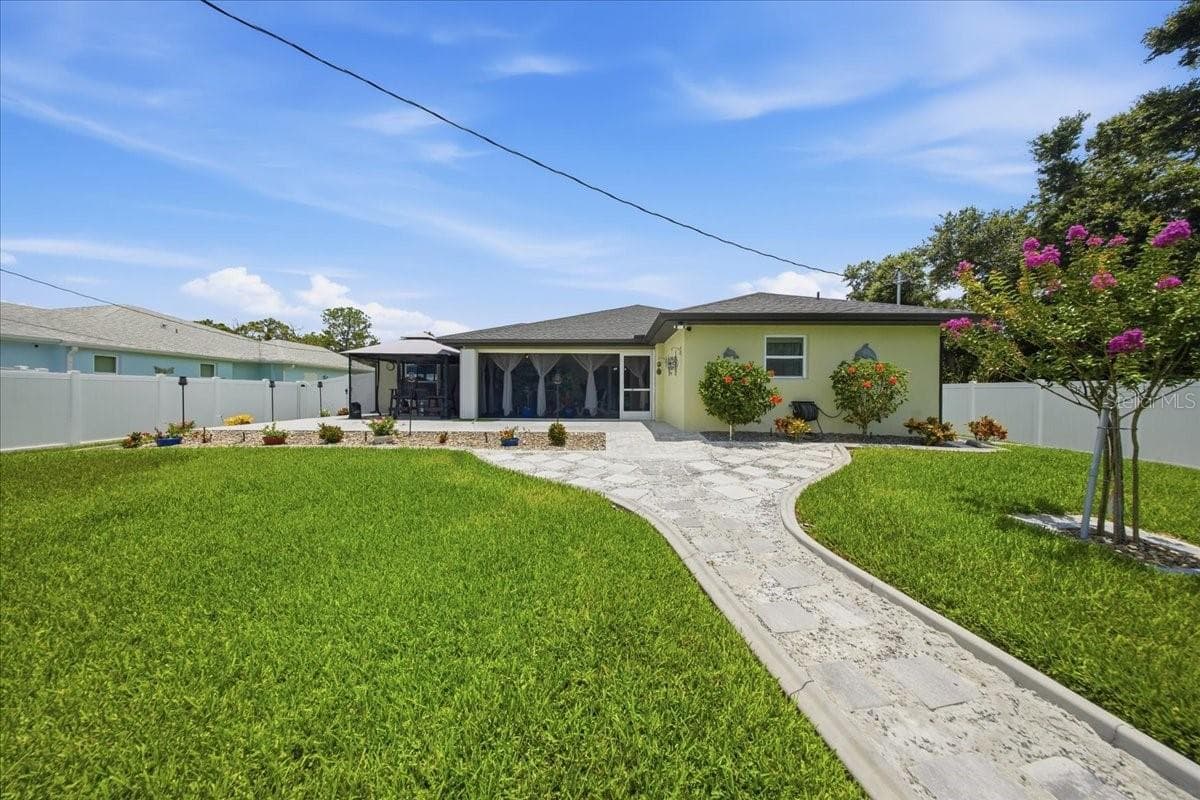 Single Family Residence at 17432 SHIRLEY AVE, PORT CHARLOTTE, photo 20 of 63