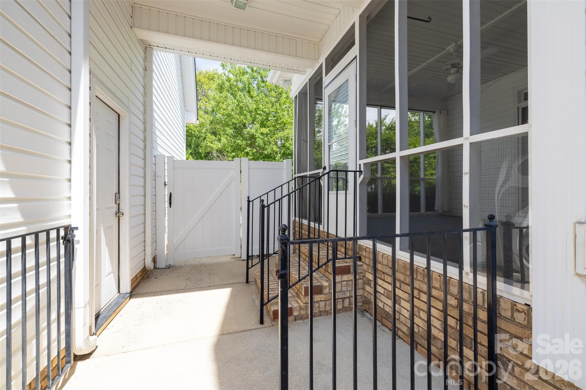Single Family Residence at 1617 The Crossing None, Rock Hill, photo 34 of 49