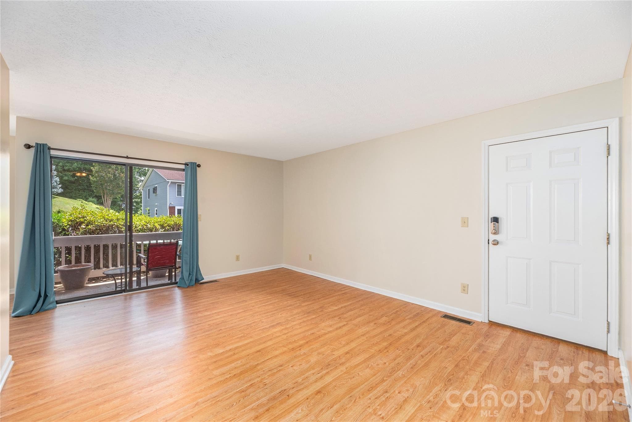Condominium at Waynesville, photo 2 of 24