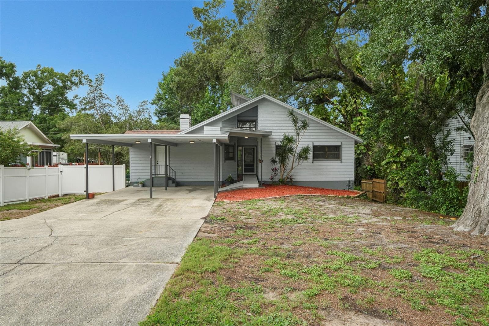 Single Family Residence at 210 EDGEWOOD AVE, CLEARWATER, photo 3 of 53