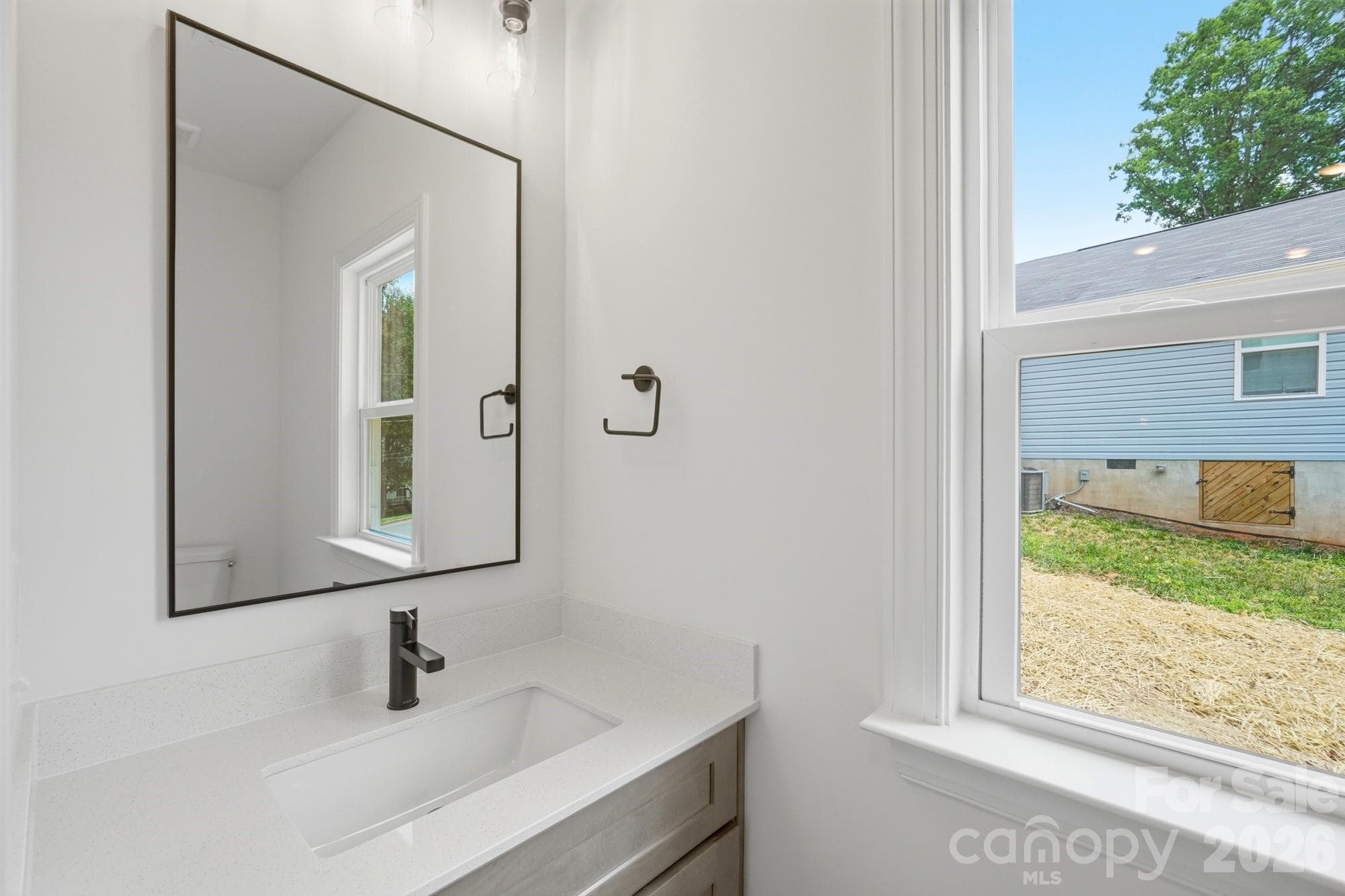 1/2 Bathroom off Kitchen - Hickory