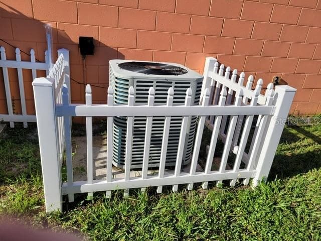 Single Family Residence at 2436 COURTLAND BLVD, DELTONA, photo 22 of 25