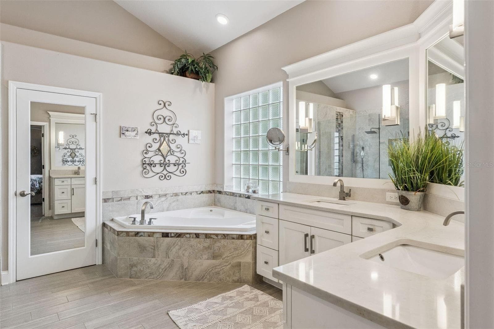 Single Family Residence at 418 WOLDUNN CIR, LAKE MARY, photo 27 of 47