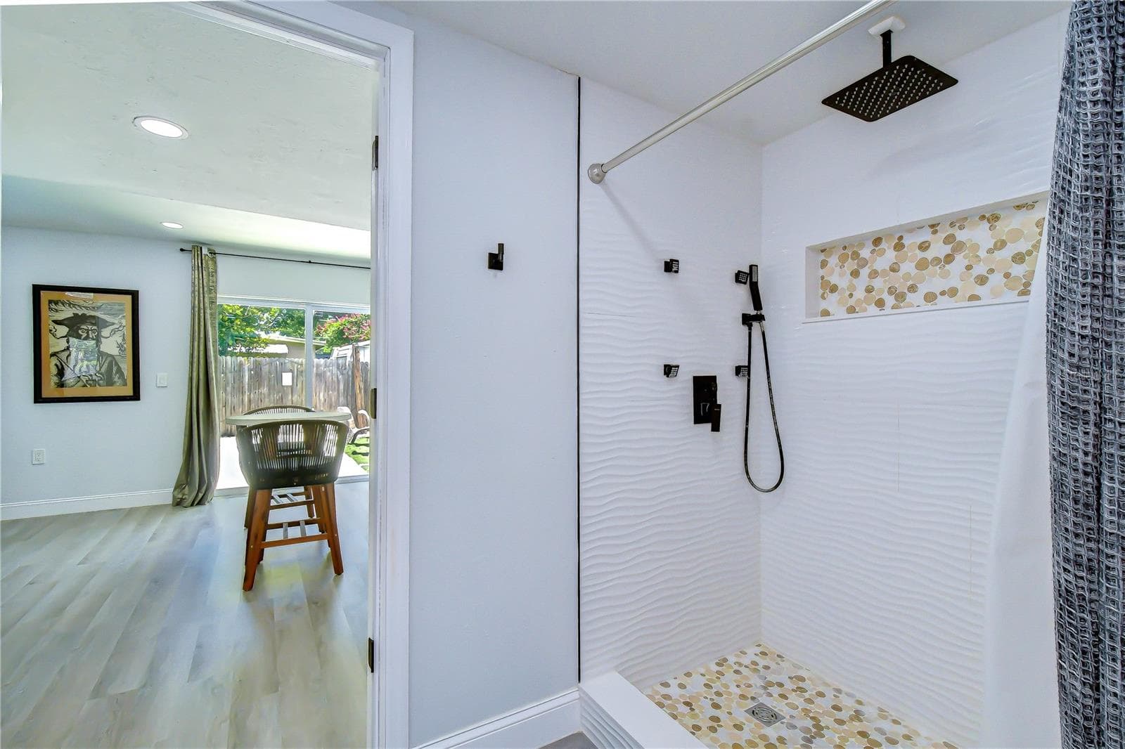primary bathroom - 2714 E 98TH AVE, TAMPA