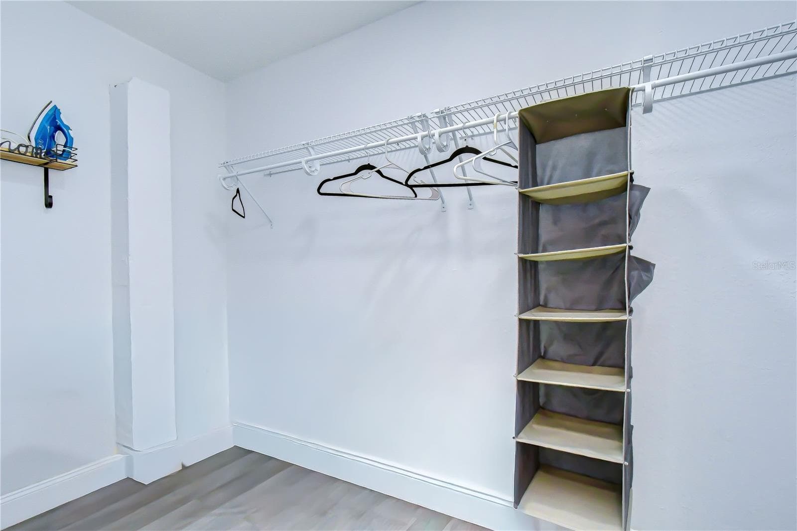 walk in closet - 2714 E 98TH AVE, TAMPA