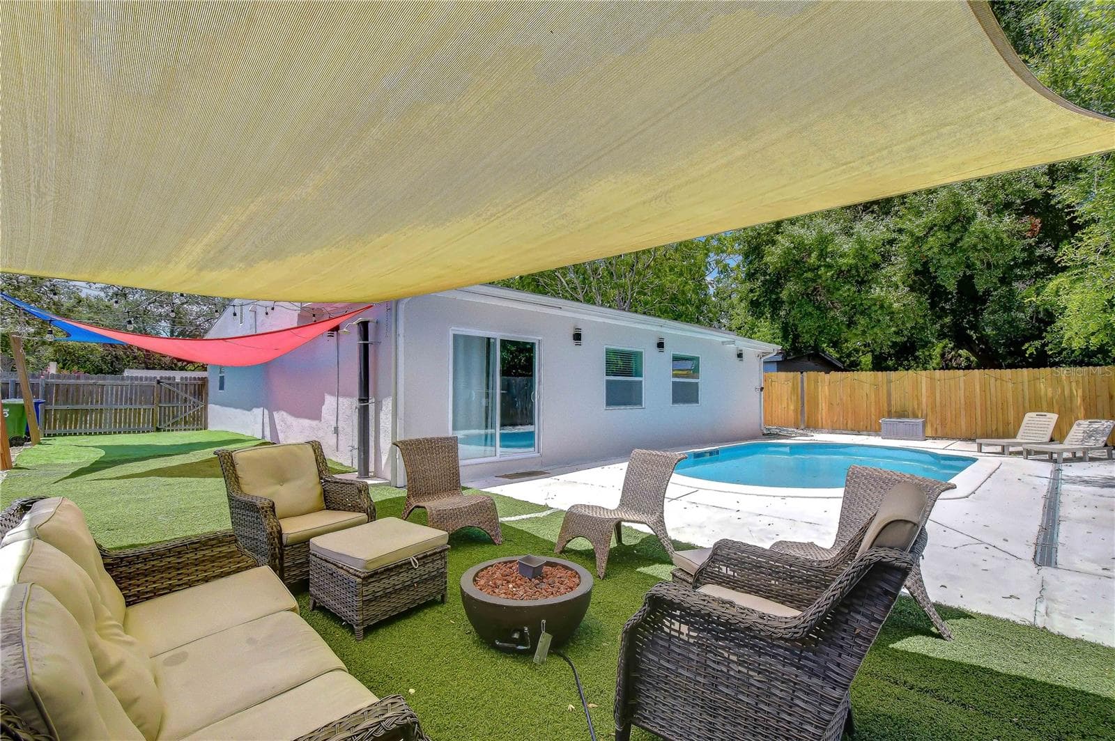 Single Family Residence at 2714 E 98TH AVE, TAMPA, photo 2 of 42