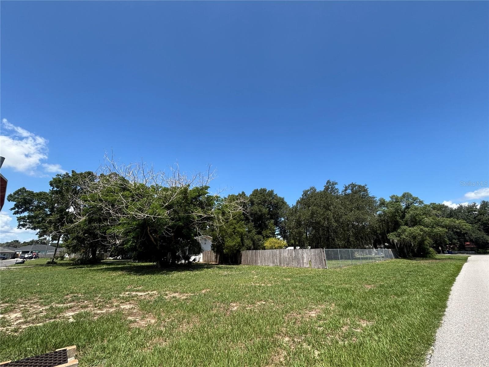 Single Family Residence at 347 S 2ND ST, EAGLE LAKE, photo 28 of 31