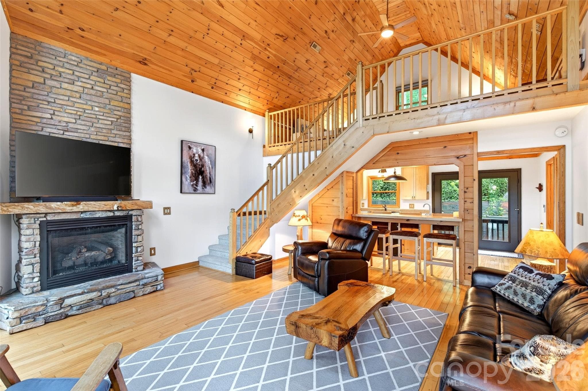 Single Family Residence at 1506 Mckenzie Way S, Old Fort, photo 11 of 46