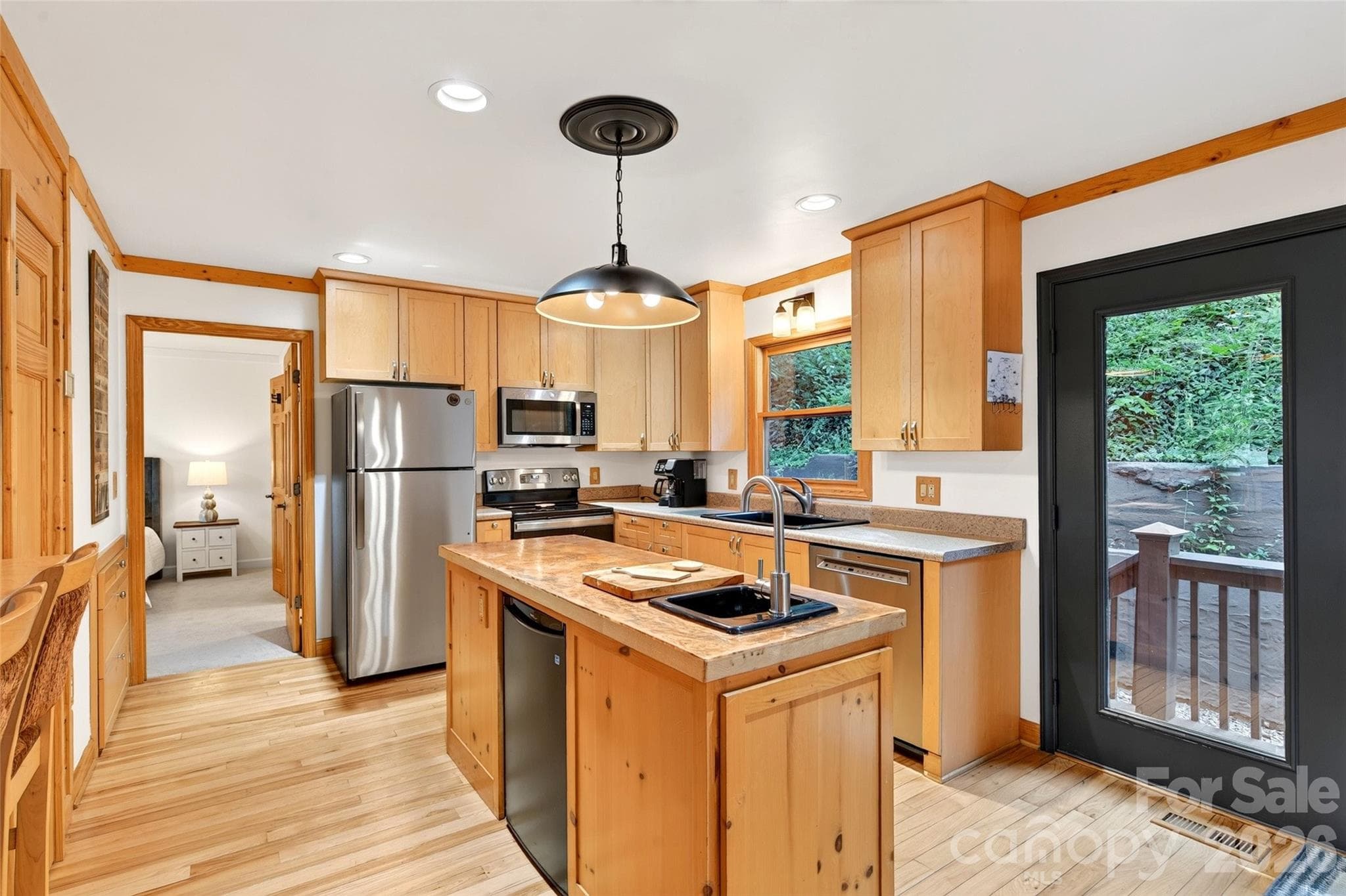 Single Family Residence at 1506 Mckenzie Way S, Old Fort, photo 14 of 46