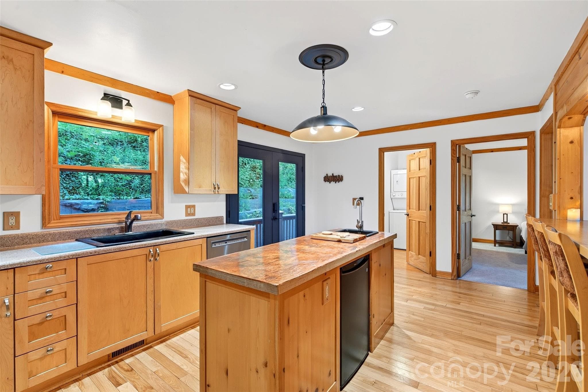 Single Family Residence at 1506 Mckenzie Way S, Old Fort, photo 15 of 46