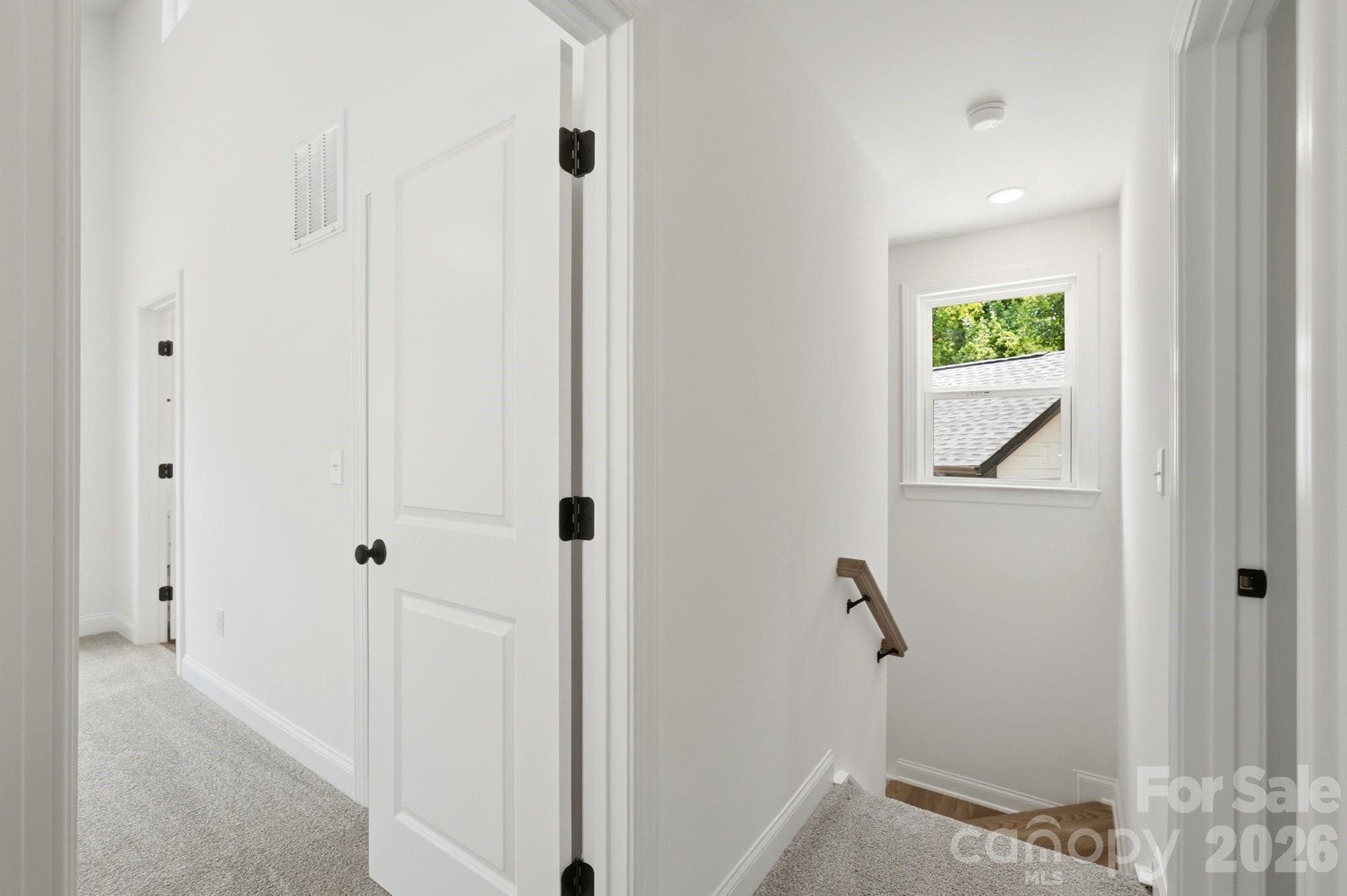 Entrance to Primary Bedroom from Stairs - 116 7th Avenue SE, Hickory