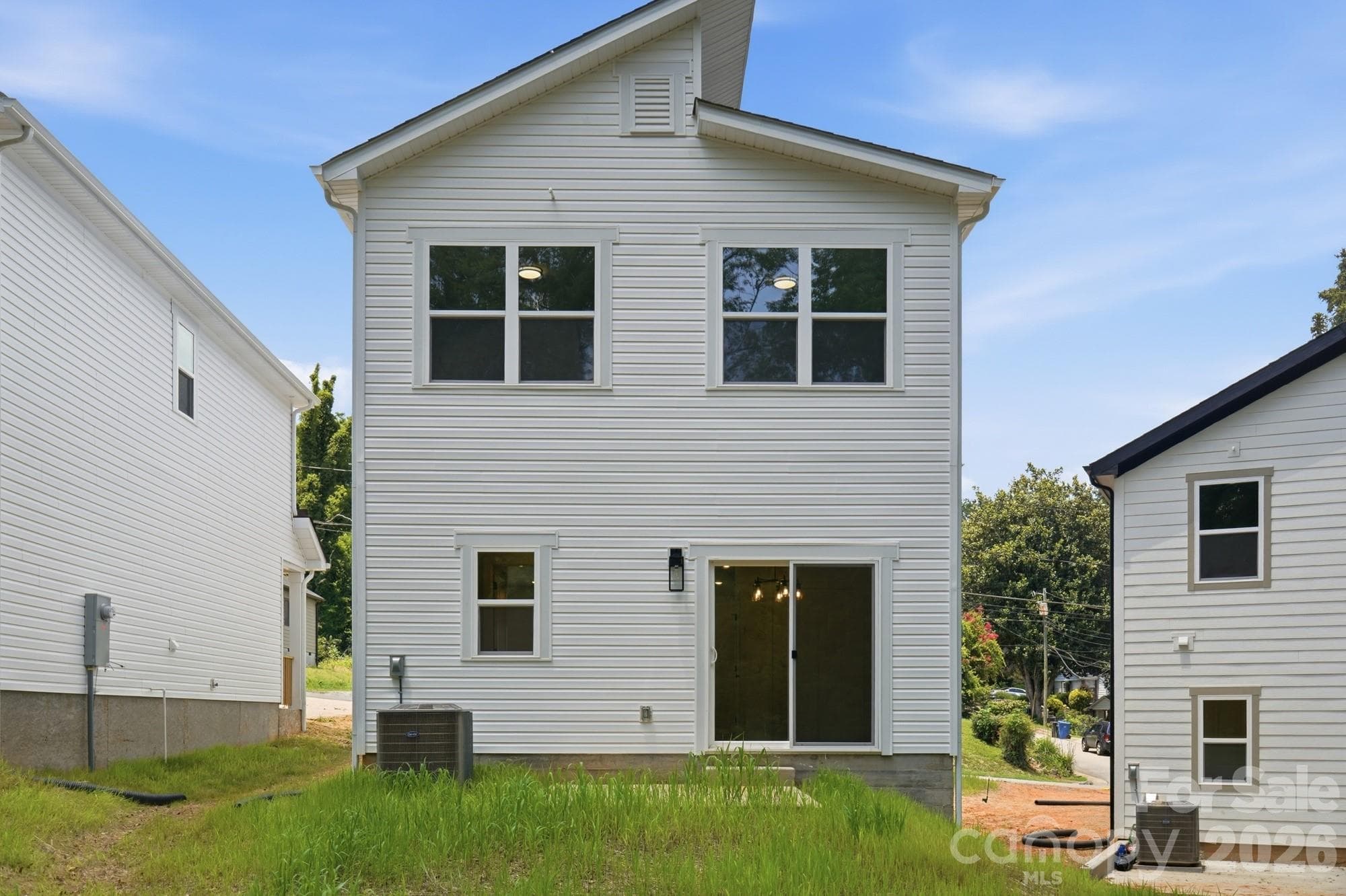 Back View of Home - 116 7th Avenue SE, Hickory