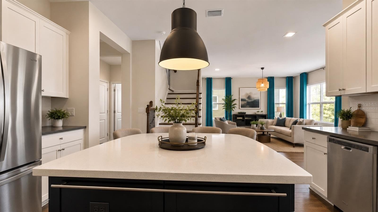Virtually Staged - 8724 PEACHTREE PARK CT, WINDERMERE