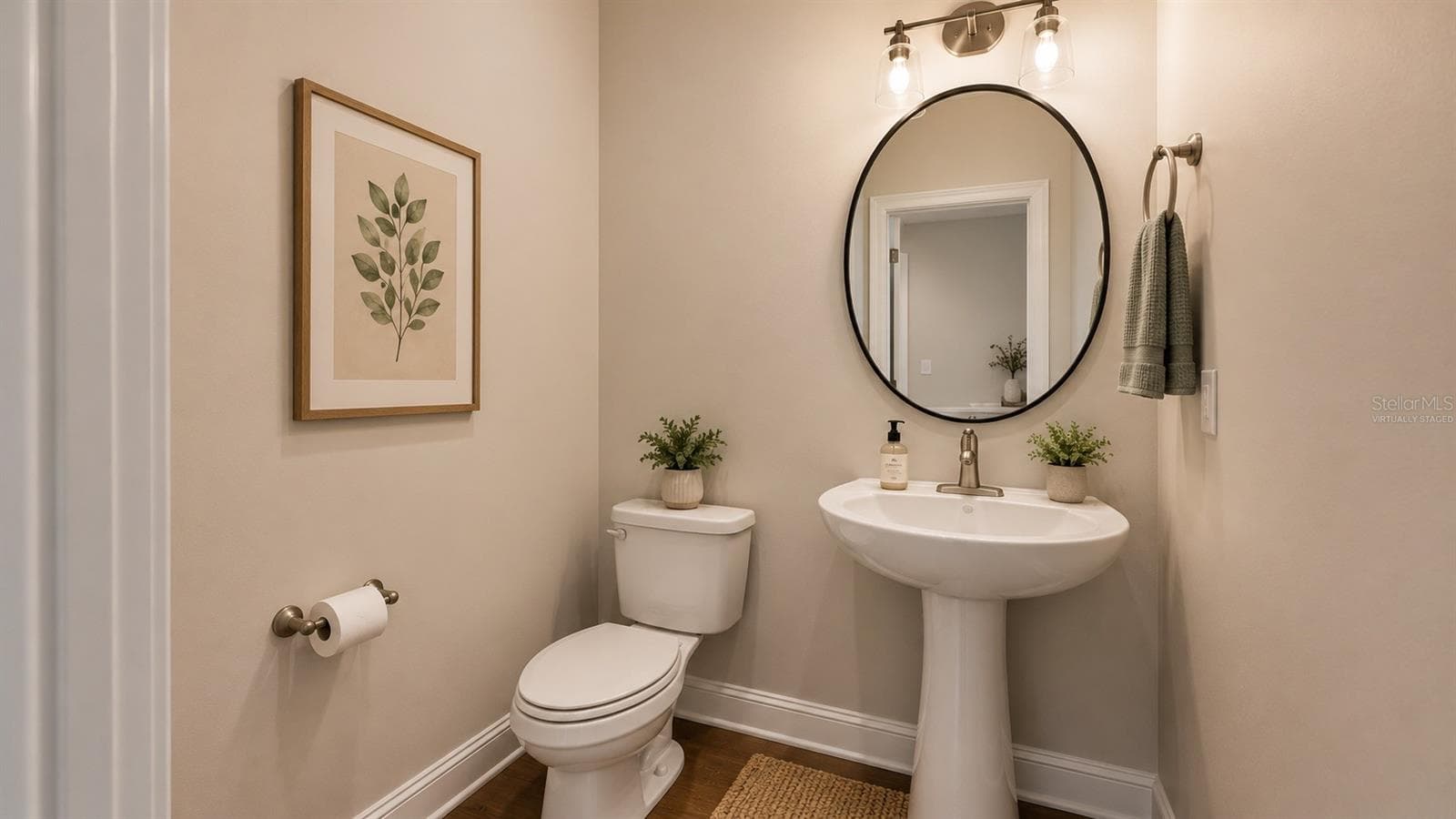 Virtually Staged - 8724 PEACHTREE PARK CT, WINDERMERE