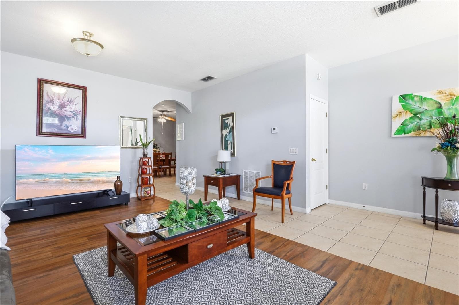 Single Family Residence at 907 HACIENDA CIR, KISSIMMEE, photo 10 of 46