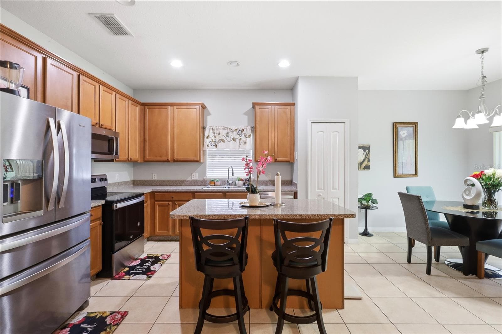 Single Family Residence at 907 HACIENDA CIR, KISSIMMEE, photo 12 of 46