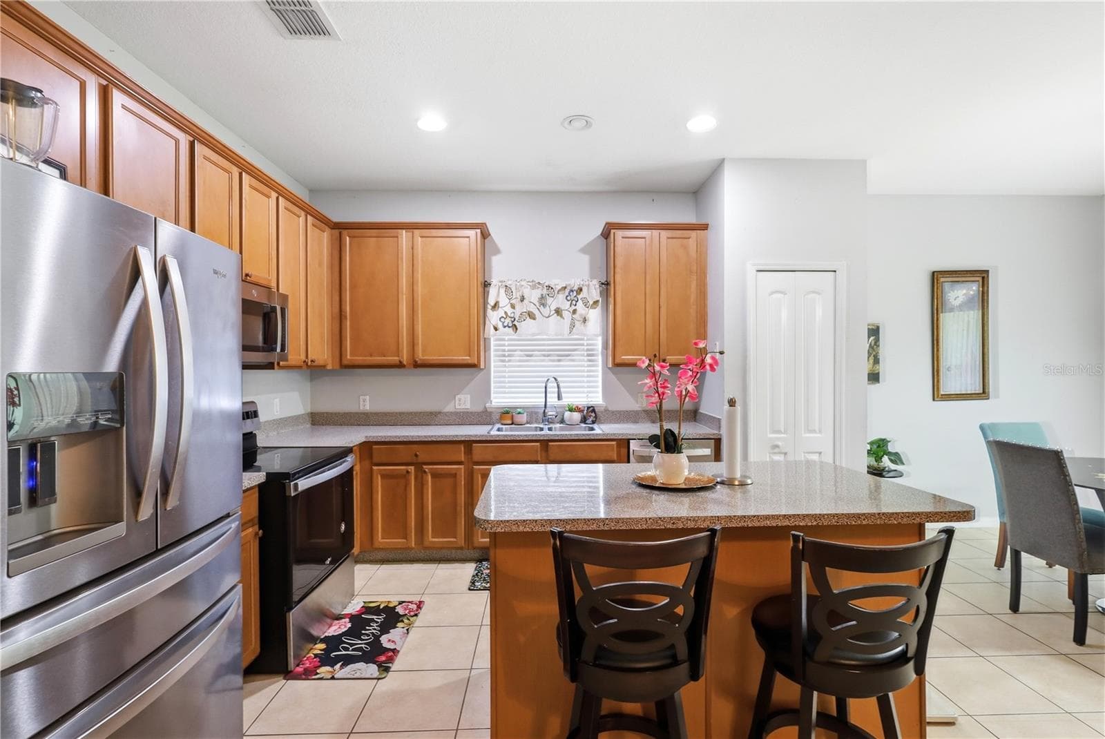 Single Family Residence at 907 HACIENDA CIR, KISSIMMEE, photo 14 of 46