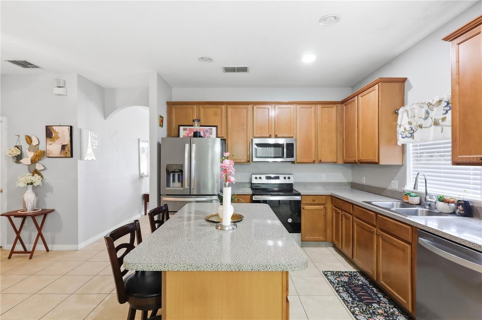 Single Family Residence at 907 HACIENDA CIR, KISSIMMEE, photo 15 of 46