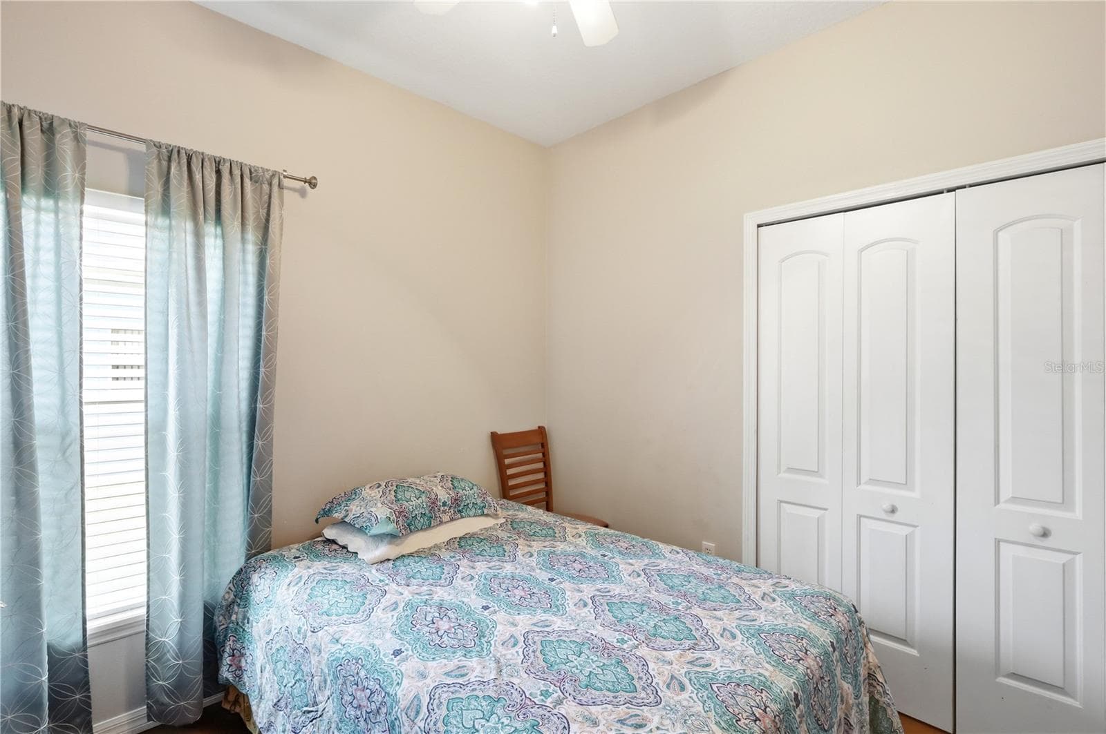 Single Family Residence at 907 HACIENDA CIR, KISSIMMEE, photo 33 of 46