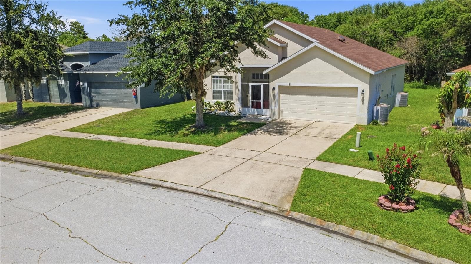Single Family Residence at 907 HACIENDA CIR, KISSIMMEE, photo 39 of 46