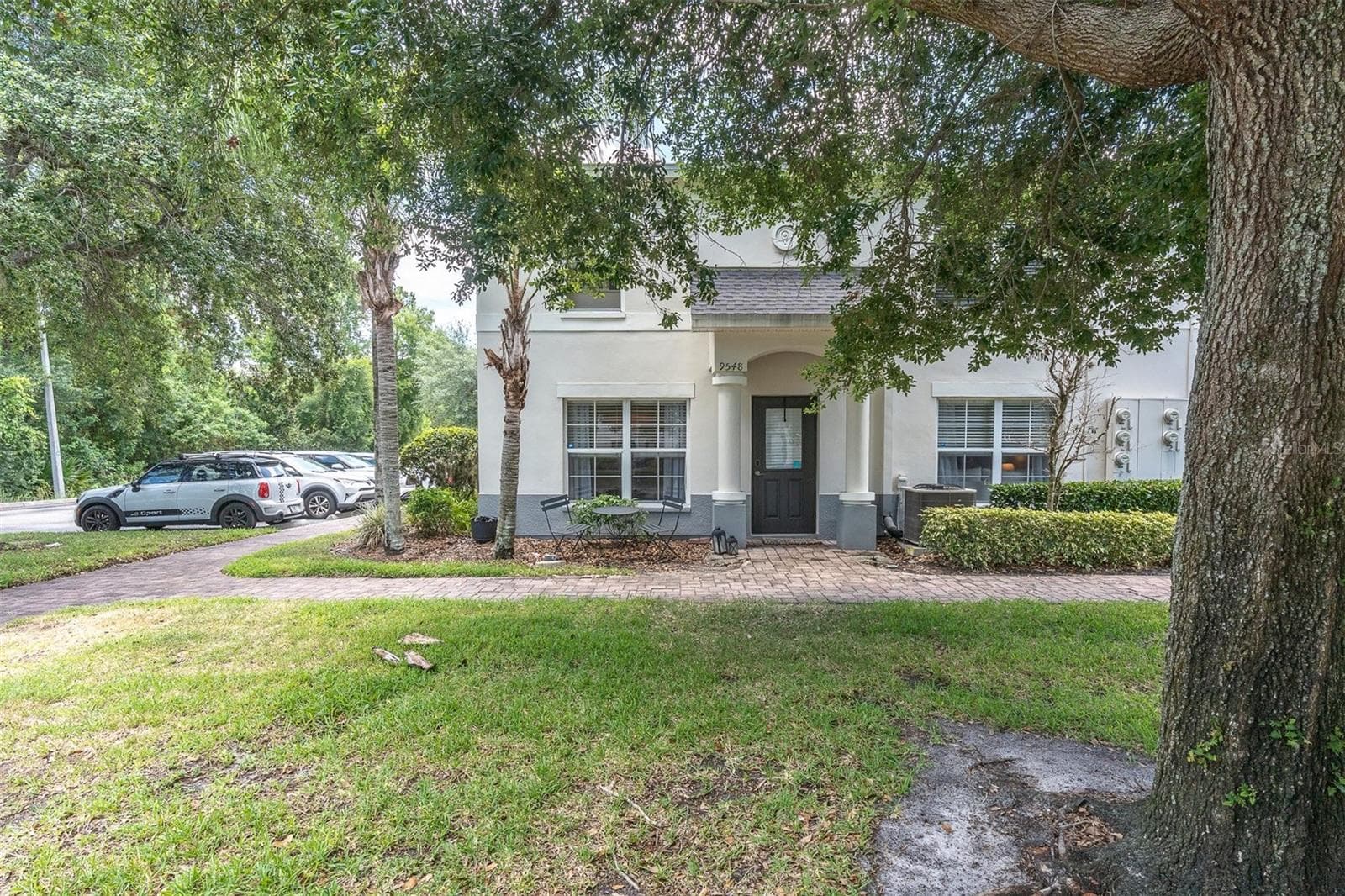 Townhouse at 9548 CHARLESBERG DRIVE, TAMPA, photo 24 of 30
