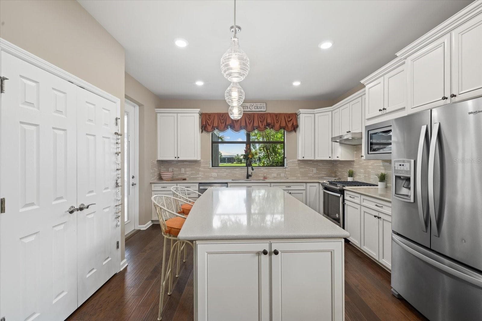 Single Family Residence at 17011 HAMPTON FALLS TER, LAKEWOOD RANCH, photo 16 of 55