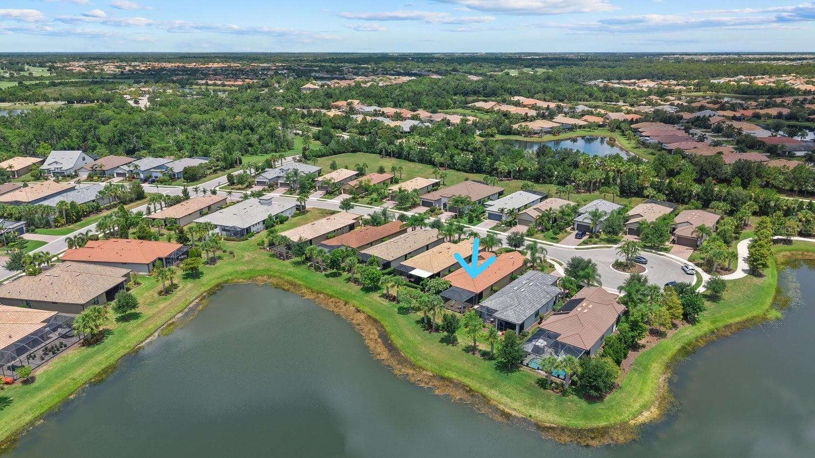 Single Family Residence at 17011 HAMPTON FALLS TER, LAKEWOOD RANCH, photo 34 of 55