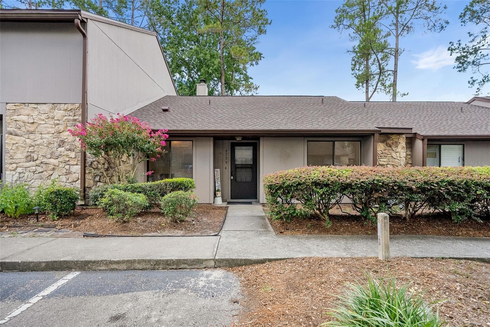 3723 NW 55TH PL