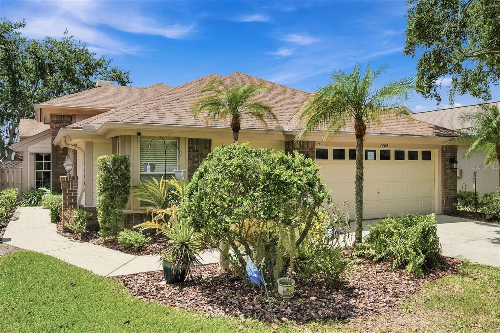 Single Family Residence at 1469 RIVERDALE DR, OLDSMAR, photo 4 of 60