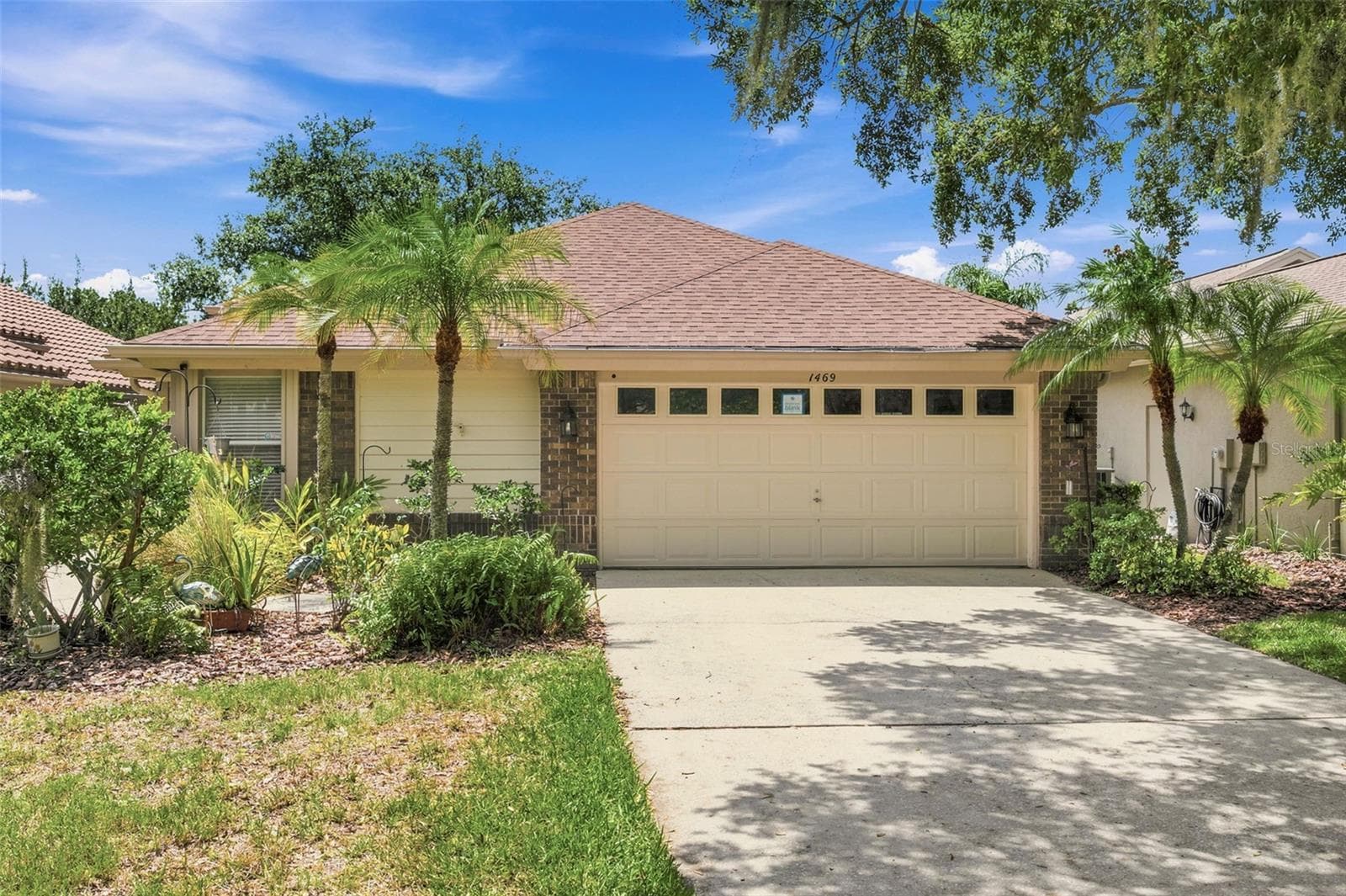 1469 RIVERDALE DR