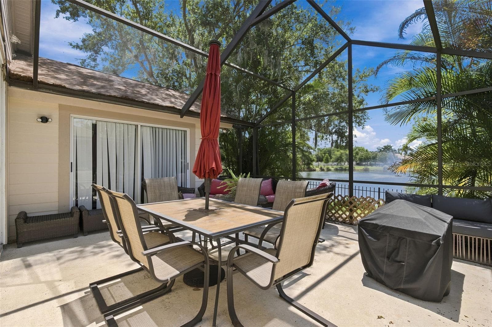 Single Family Residence at 1469 RIVERDALE DR, OLDSMAR, photo 49 of 60