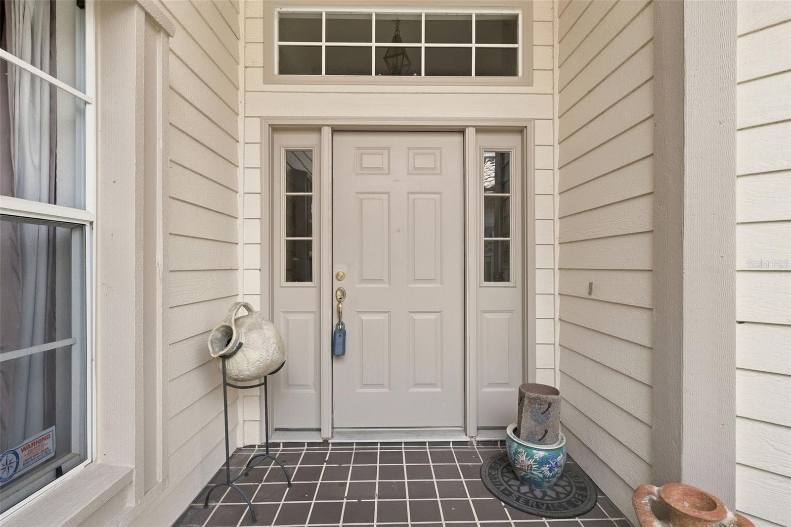 Single Family Residence at 1469 RIVERDALE DR, OLDSMAR, photo 8 of 60