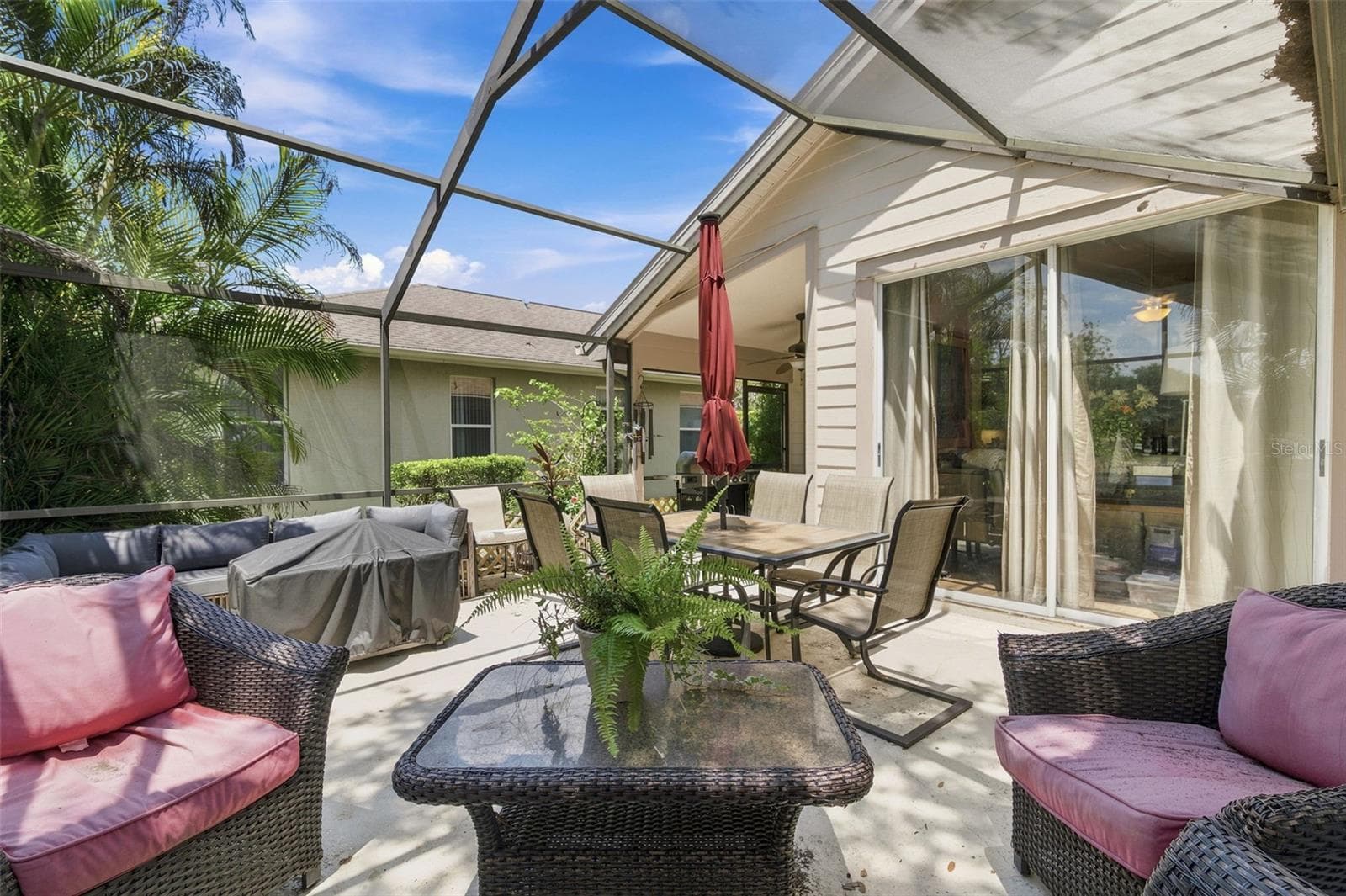 Single Family Residence at 1469 RIVERDALE DR, OLDSMAR, photo 47 of 60