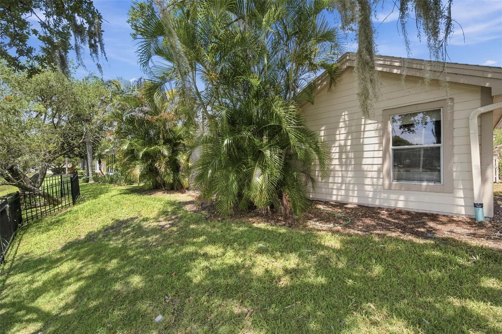 Single Family Residence at 1469 RIVERDALE DR, OLDSMAR, photo 51 of 60